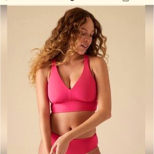 Hot pink plunge bikini top